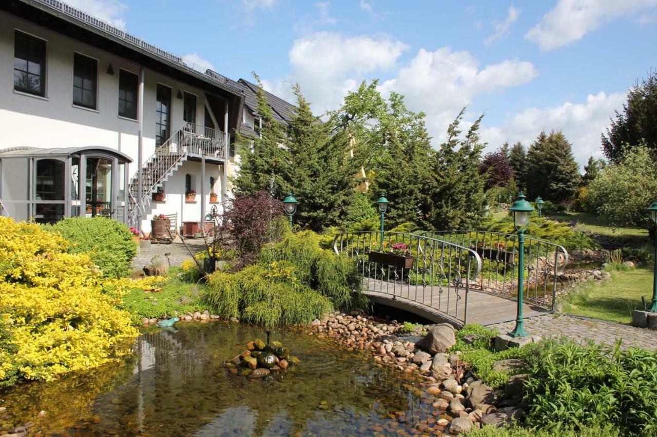 Ferienhof Alte Schmiede Goyatz-Guhlen Buitenkant foto